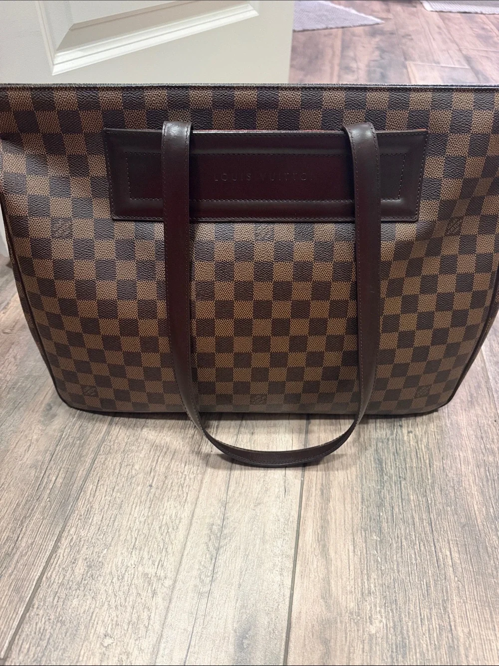 Louis Vuitton stylish louis